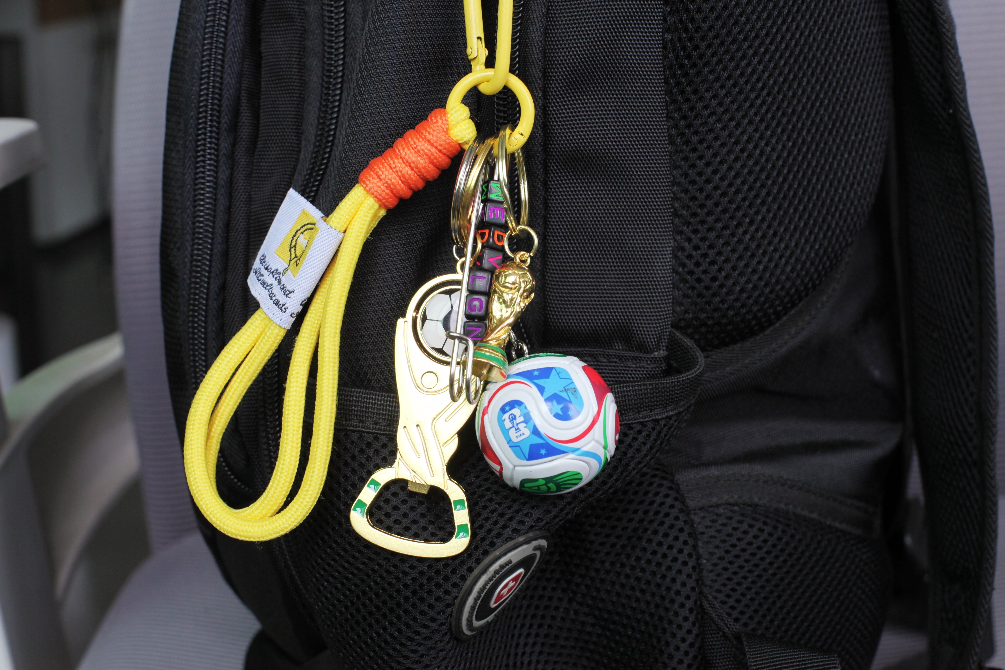 World cup Soccer Ball Keychain with Wrist Lanyard, Mini Football Key Ring, Sports Bag Charm, Soccer Mom Gift, Team Spirit Accessory