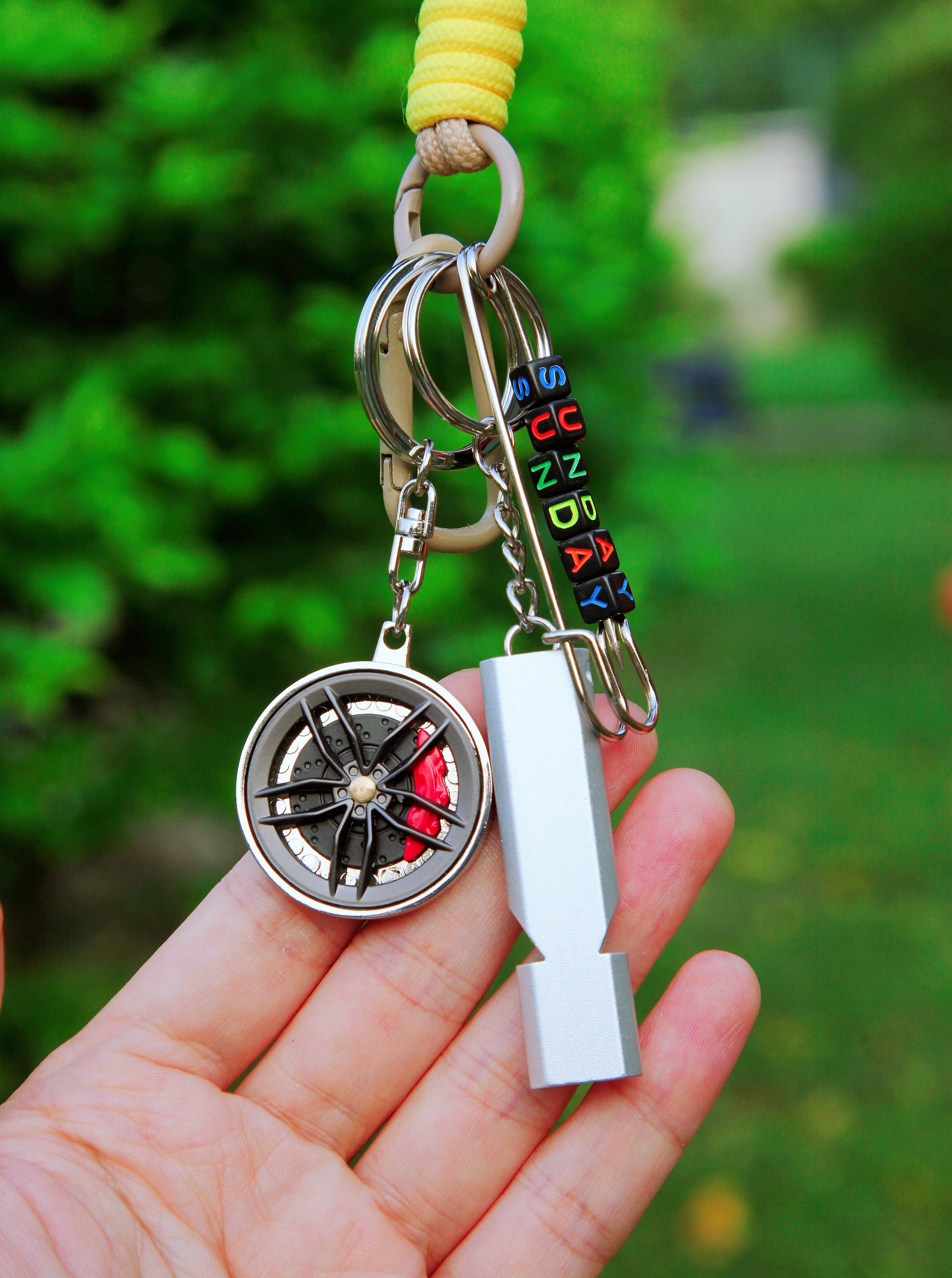 Spinning Wheel Keychain with Whistle – Custom Letters, Sports Fidget, Football Backpack Charm, Fun Gift for Teens & Adults