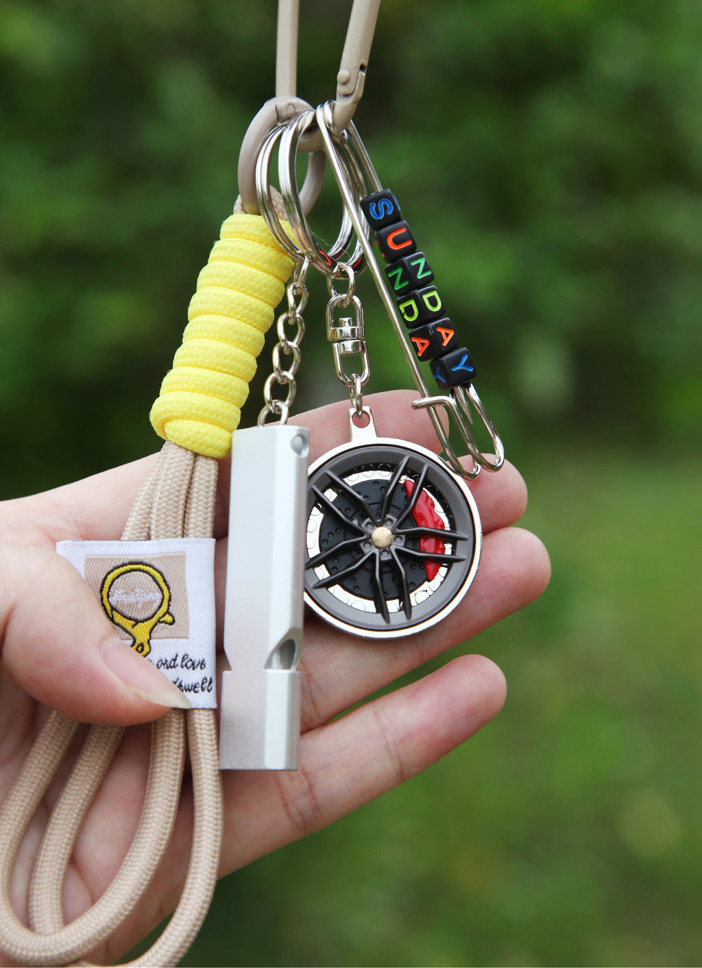 Spinning Wheel Keychain with Whistle – Custom Letters, Sports Fidget, Football Backpack Charm, Fun Gift for Teens & Adults