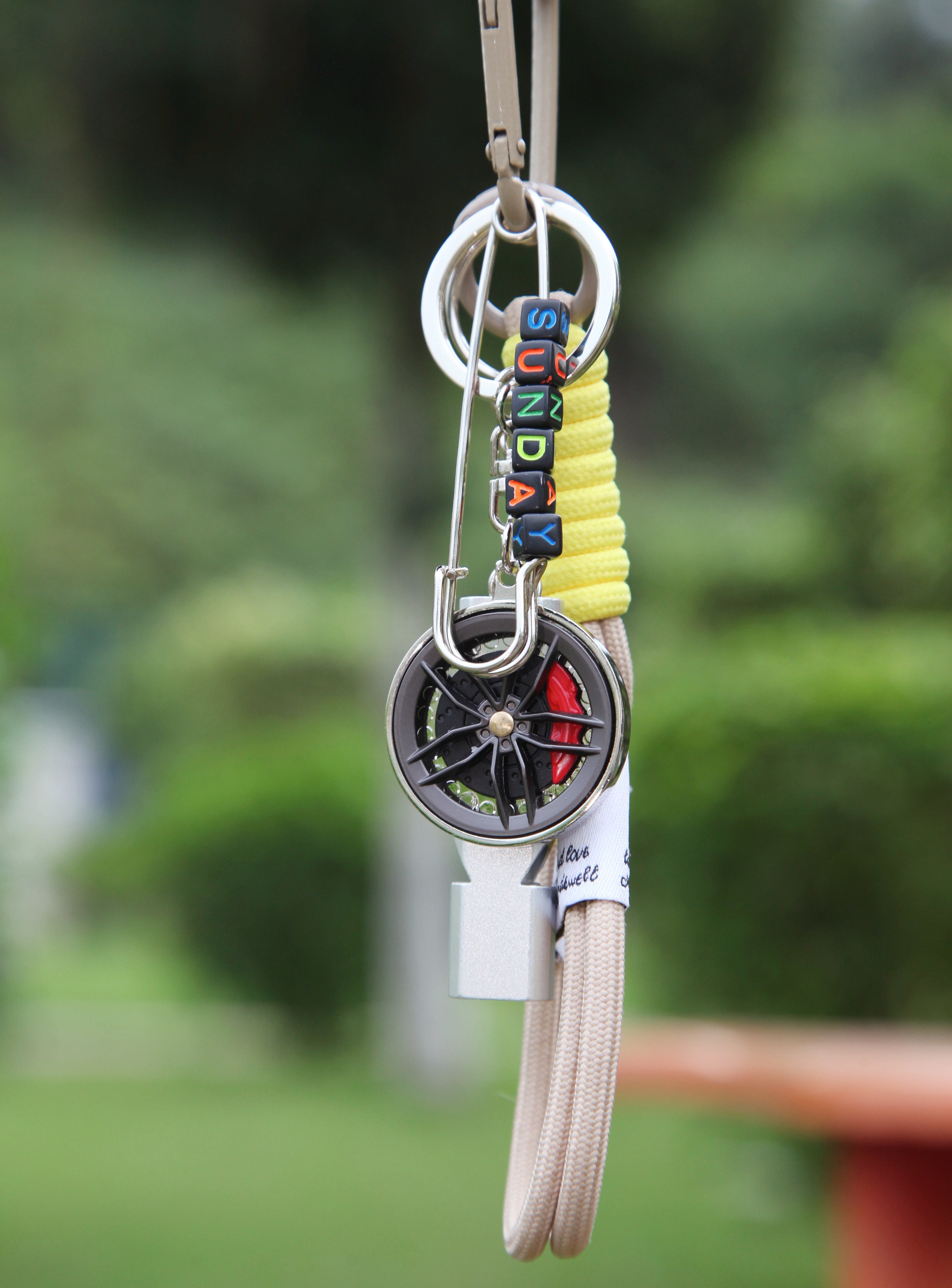 Spinning Wheel Keychain with Whistle – Custom Letters, Sports Fidget, Football Backpack Charm, Fun Gift for Teens & Adults